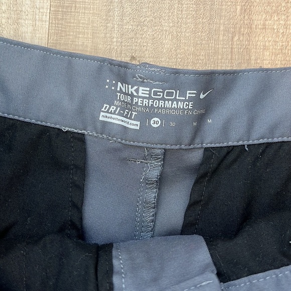 Nike Golf Men's Tour Performance Gray Shorts - Picture 2 of 3